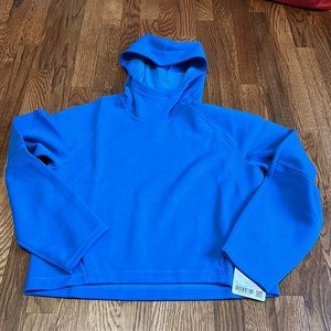 Lululemon Air Wrap hoodie